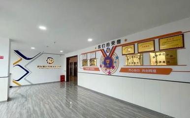 来菲尼克斯体验超多选择的播音艺考专项班!